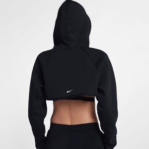 nike training shrug hoodie